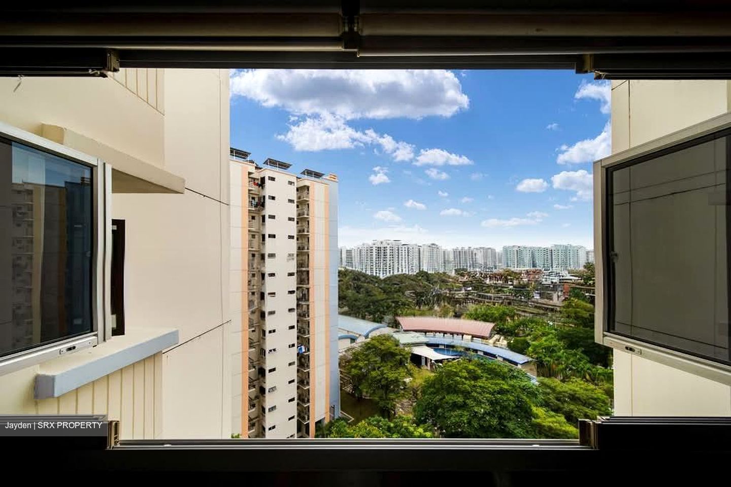 Blk 262C Compassvale Street (Sengkang), HDB Executive #543518231